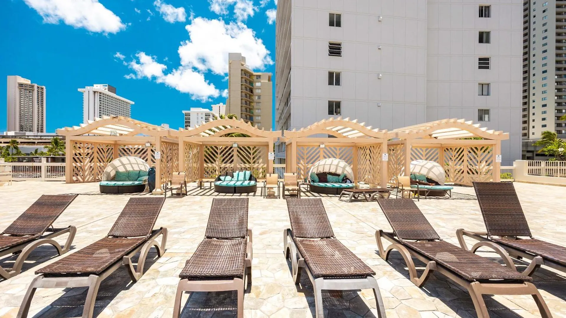 Stylish Island Colony Studio With Pool & Near Waikiki Beach! 호놀룰루 아파트