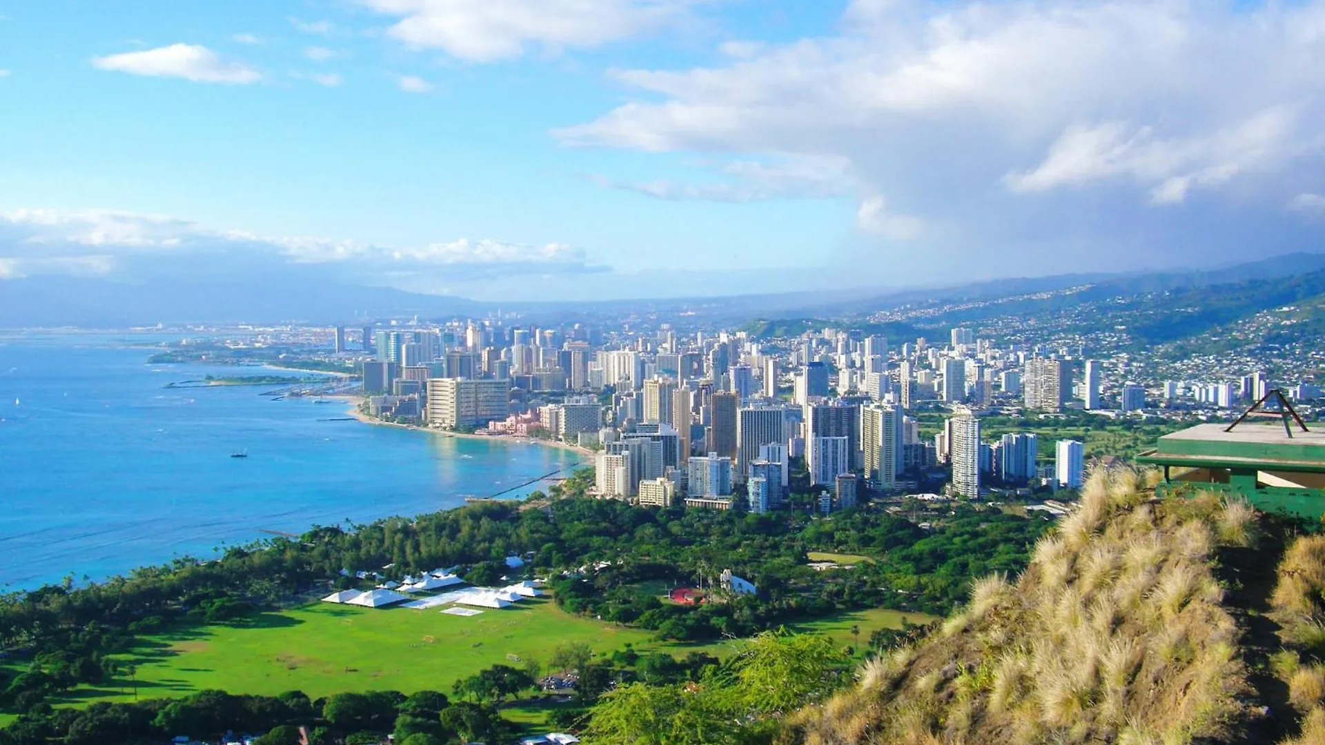 Apartment Stylish Island Colony Studio With Pool & Near Waikiki Beach! Honolulu United States