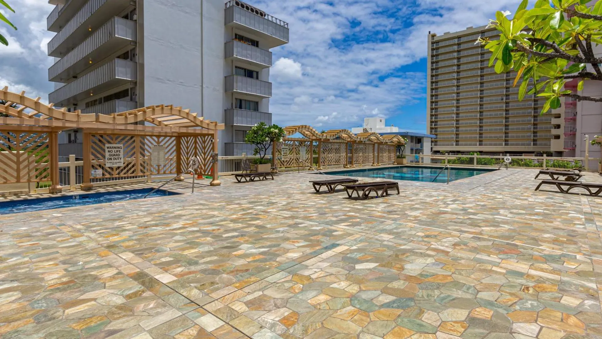 Stylish Island Colony Studio With Pool & Near Waikiki Beach! Honolulu