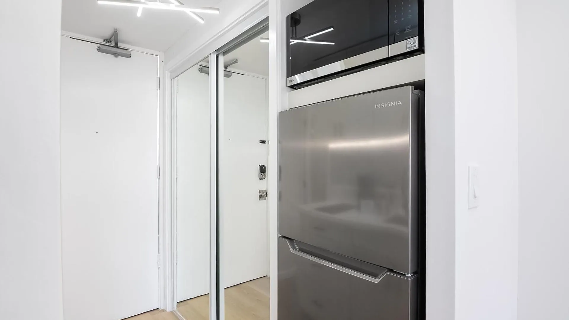 Stylish Island Colony Studio With Pool & Near Waikiki Beach! Honolulu United States
