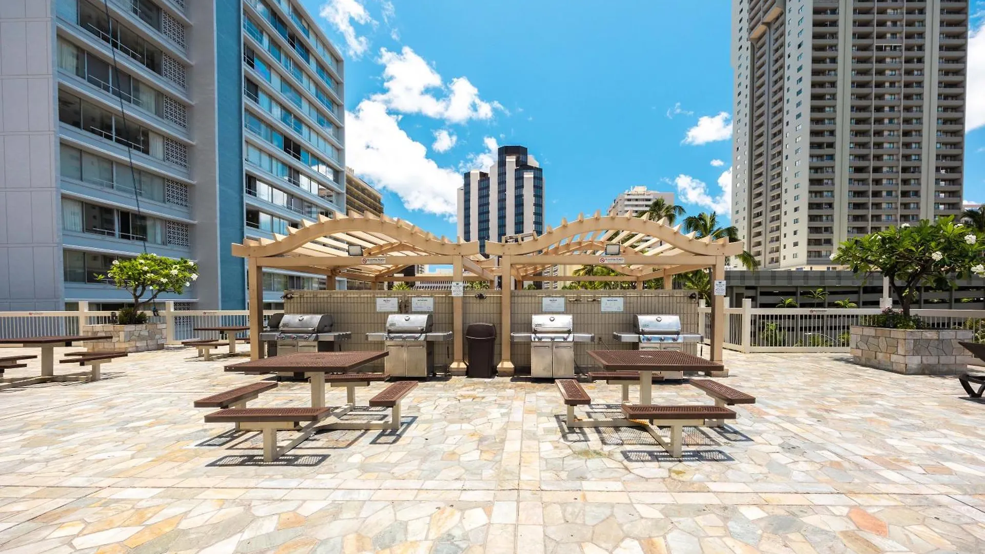 Stylish Island Colony Studio With Pool & Near Waikiki Beach! Honolulu USA